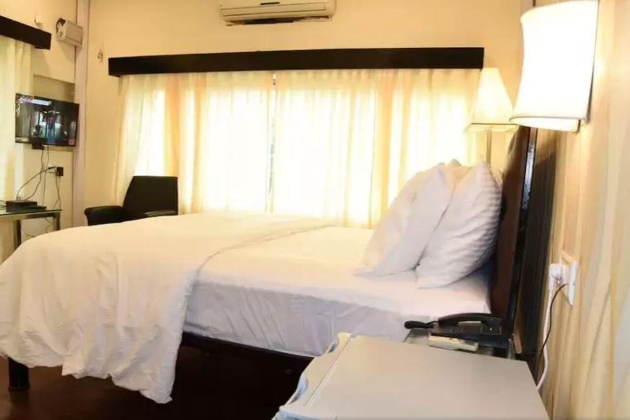 Creek Hotel - باناجي المظهر الخارجي الصورة